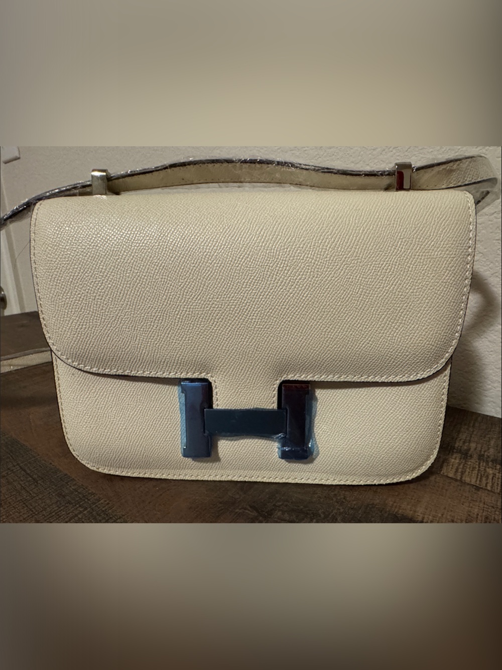 Textured Cream Crossbody Bag with H-Style Clasp